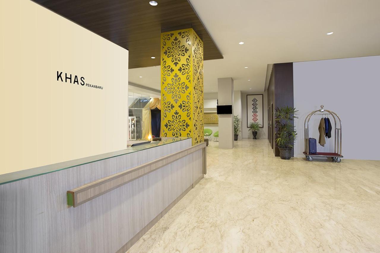 Khas Pekanbaru Hotel Eksteriør bilde
